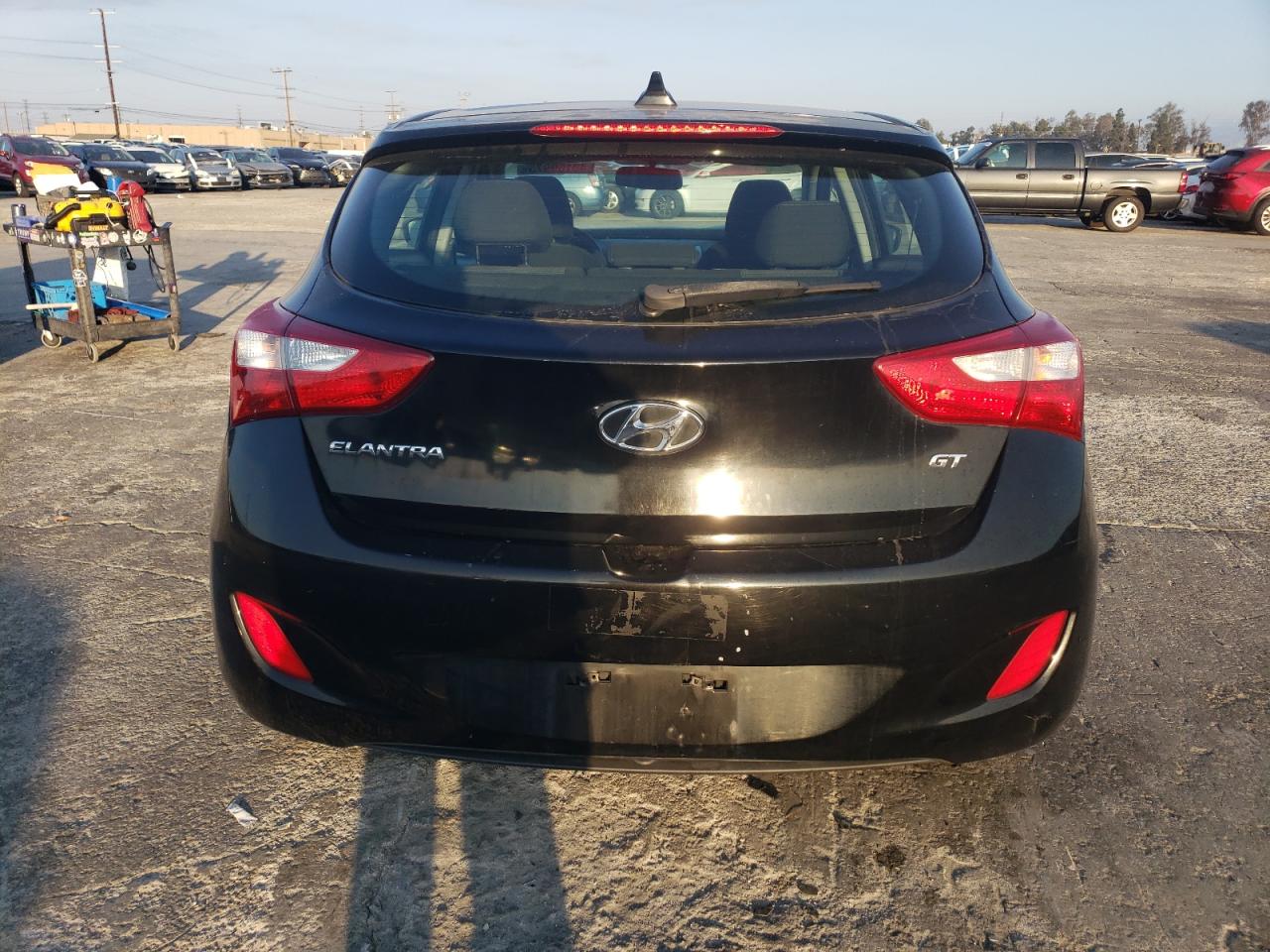 2013 Hyundai Elantra - Image 6