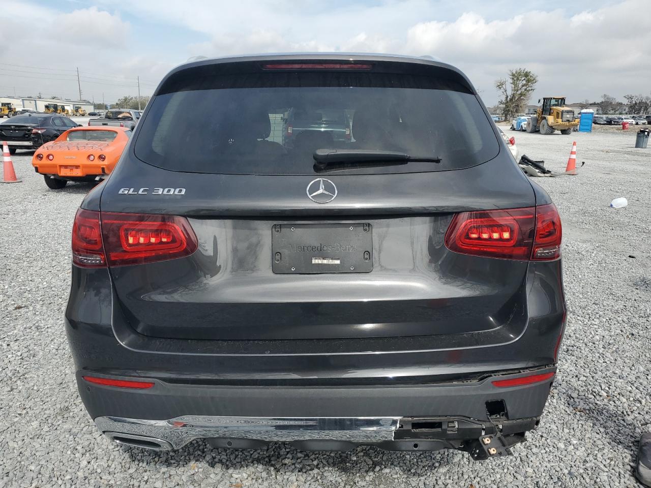 2020 Mercedes-Benz GLC - Image 6