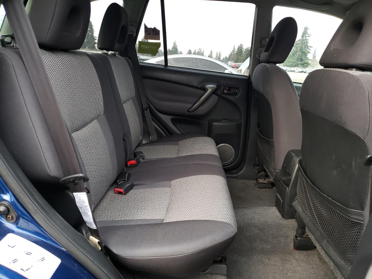 2004 Toyota RAV 4 - Image 11