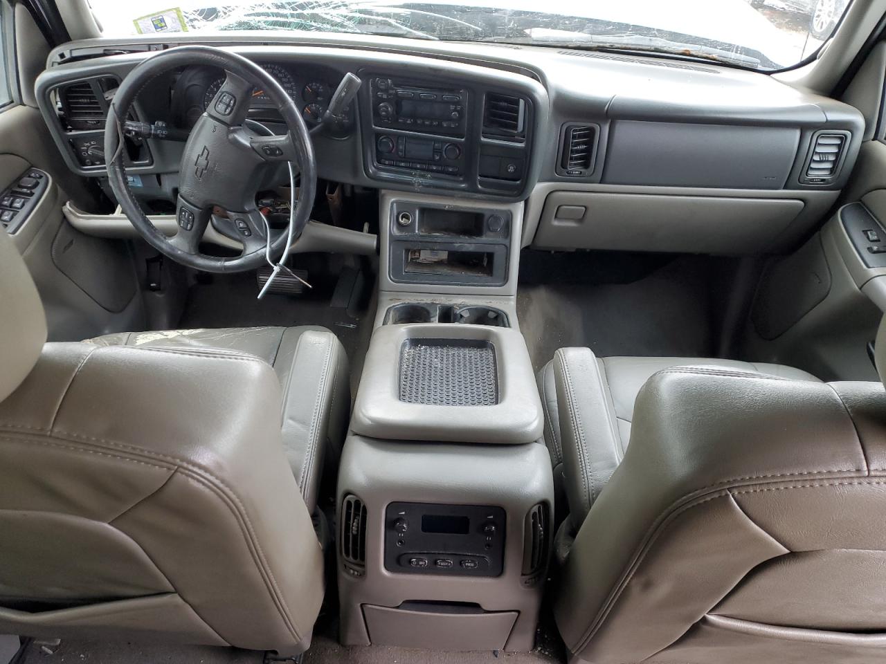 2006 Chevrolet Avalanche - Image 8