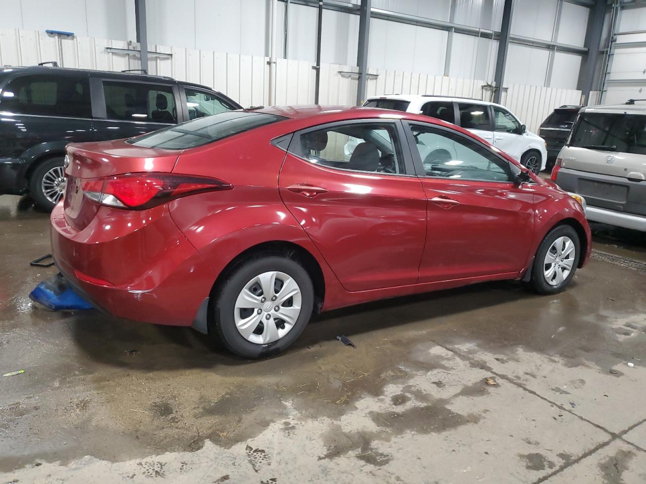 2016 Hyundai Elantra - Image 3
