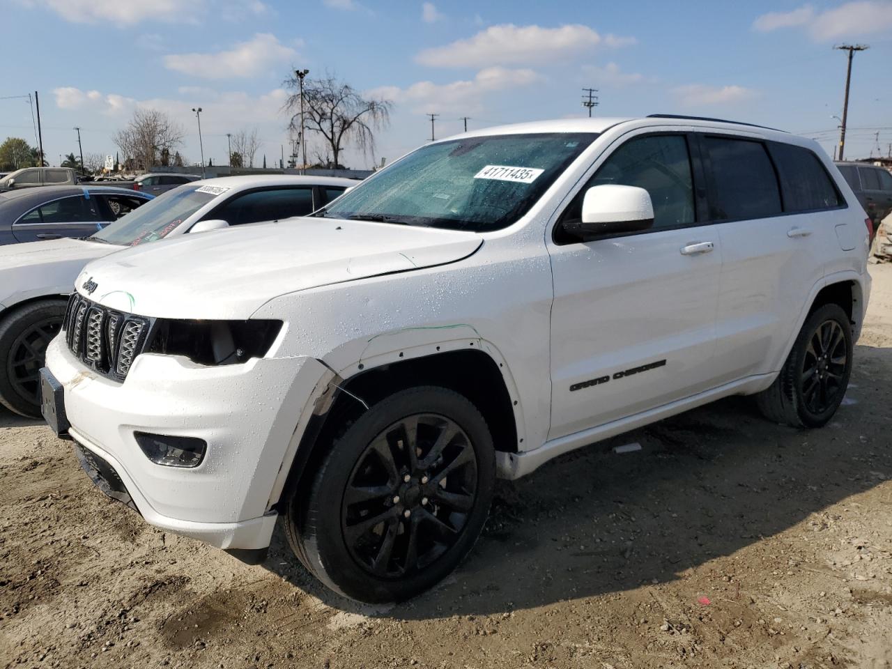 2017 Jeep Grand Cherokee - Image 1