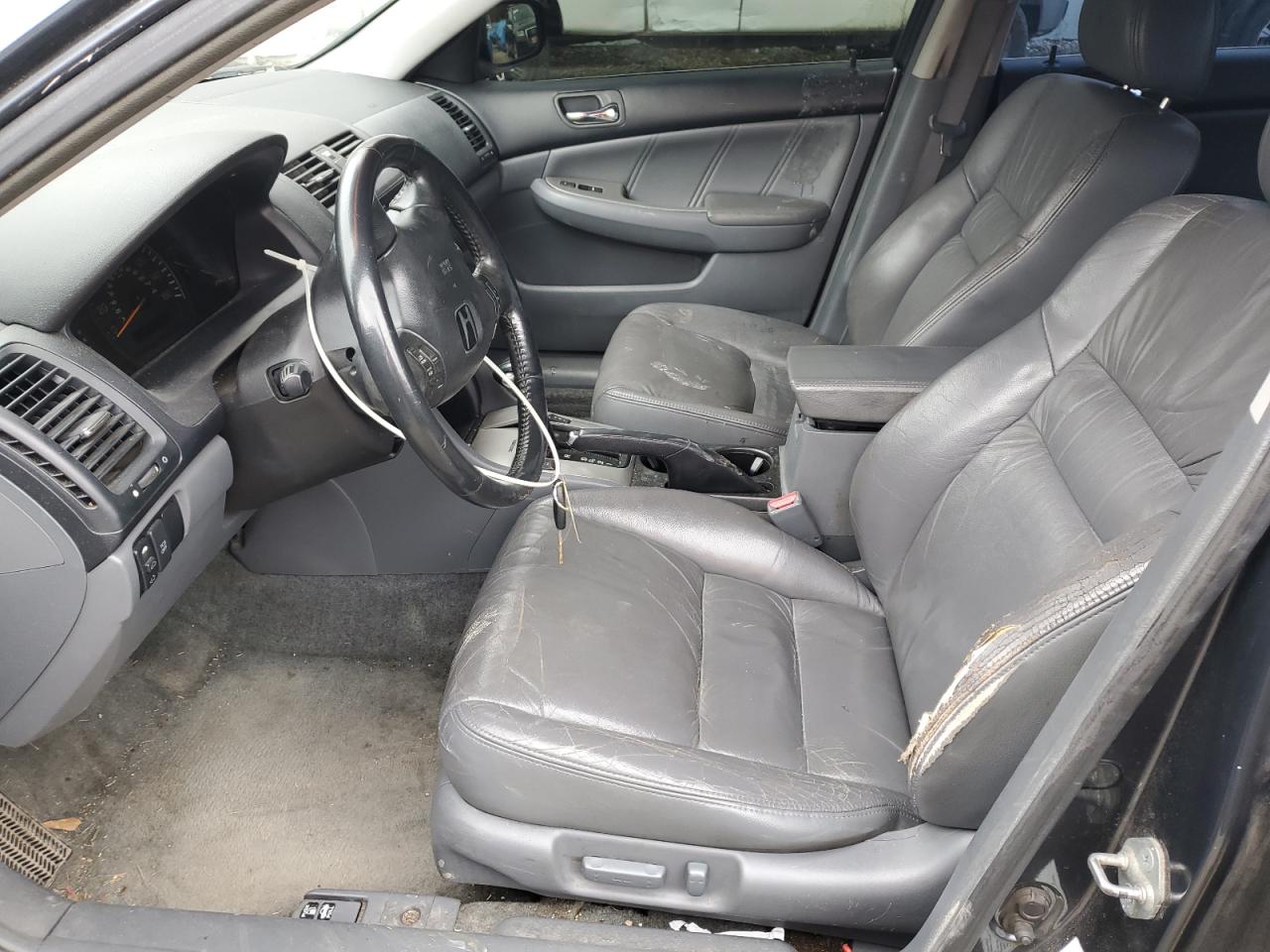 2005 Honda Accord - Image 7
