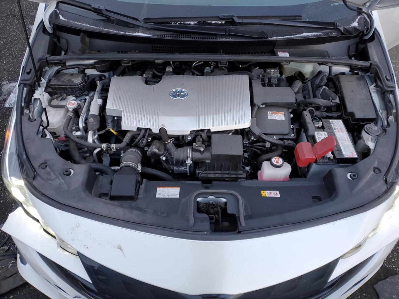 2022 Toyota Prius - Image 13