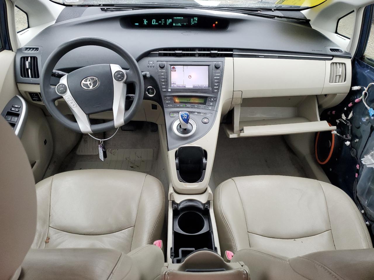 2010 Toyota Prius - Image 8