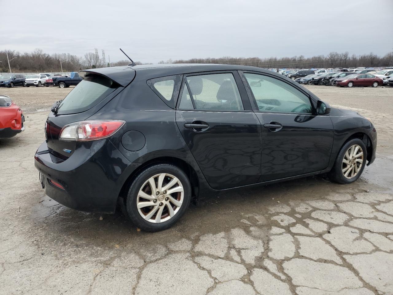 2012 Mazda 3 - Image 3