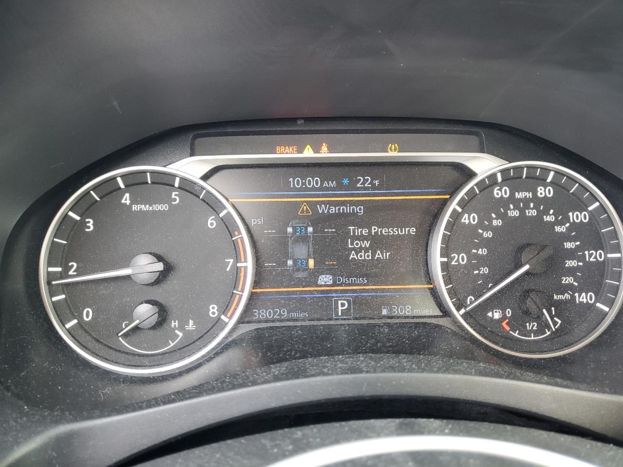 2022 Nissan Altima - Image 9