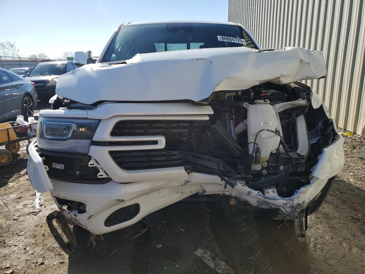 2021 RAM 1500 - Image 5