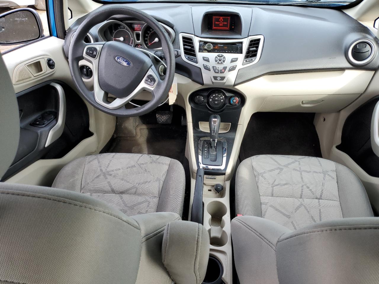 2013 Ford Fiesta - Image 8