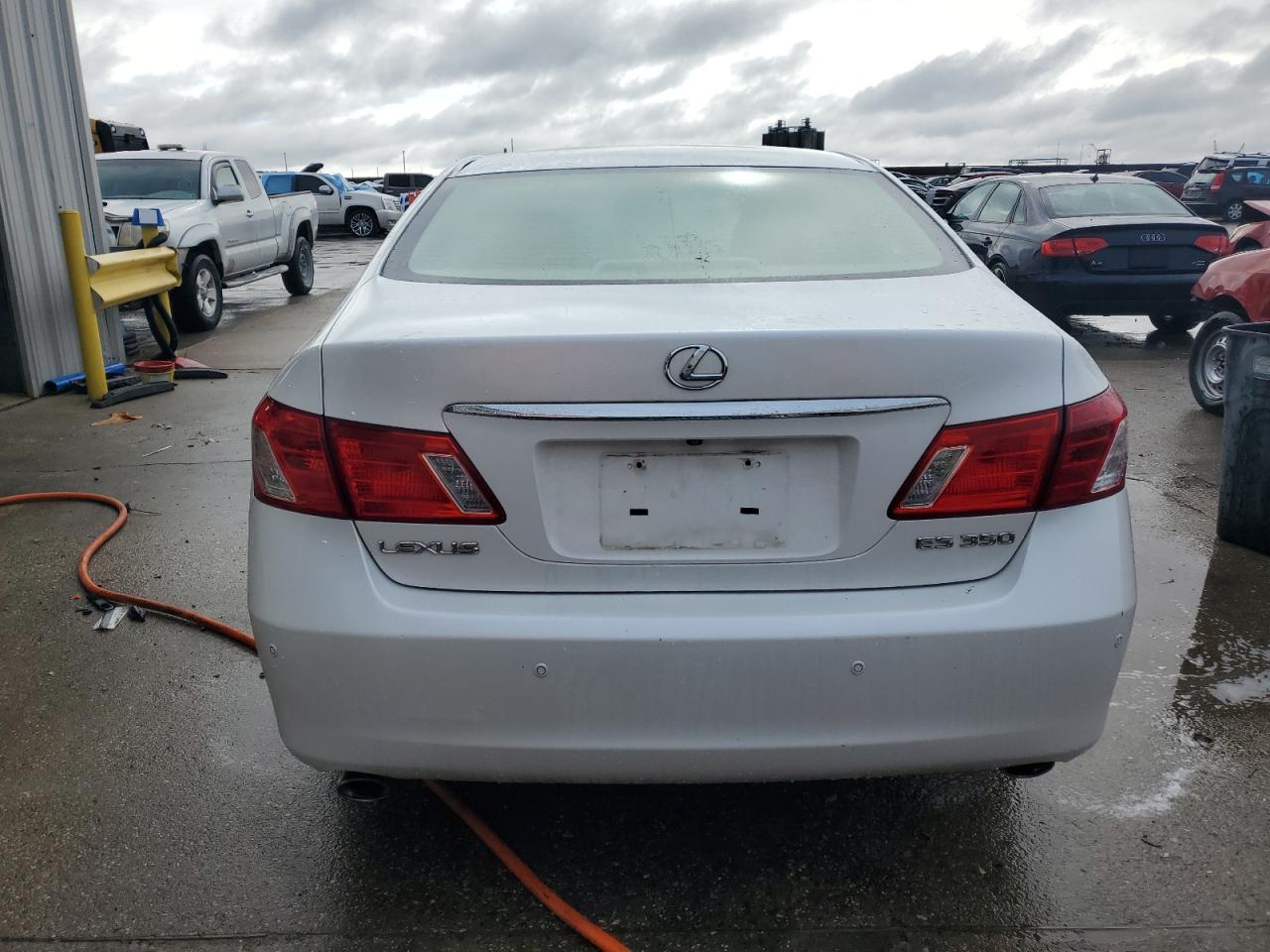 2009 Lexus ES - Image 6