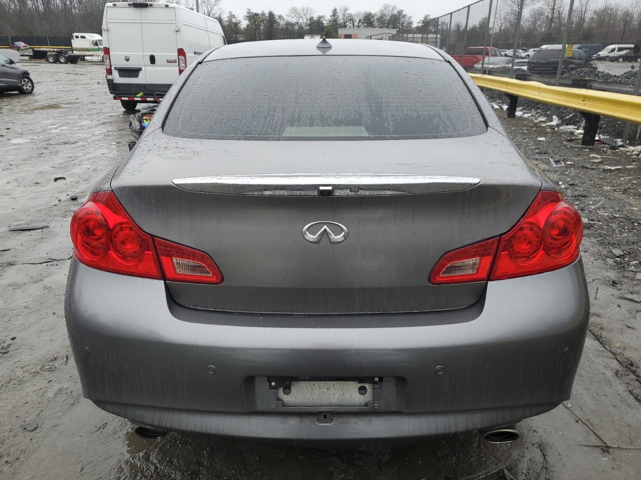2013 Infiniti G - Image 6