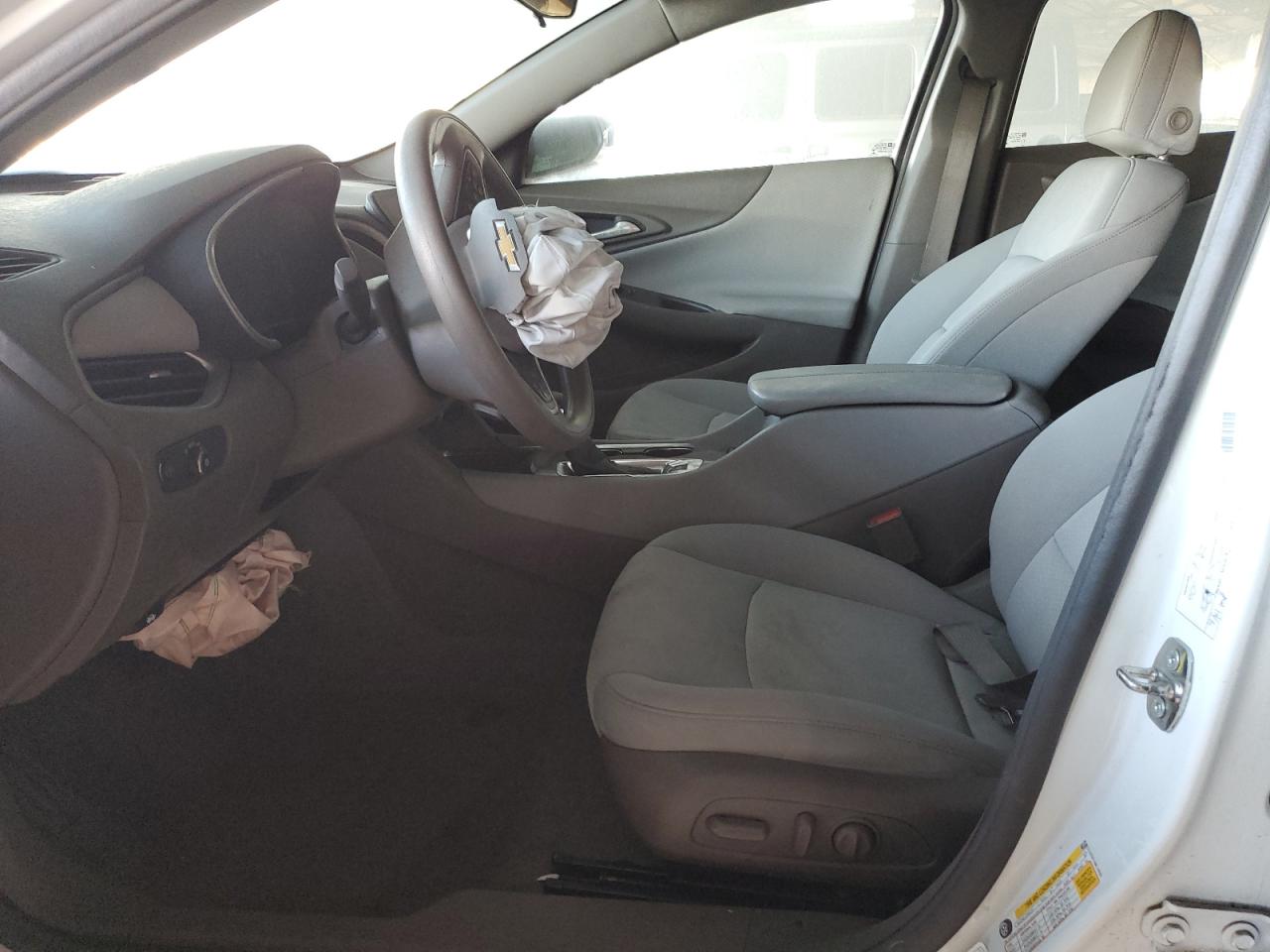 2022 Chevrolet Malibu - Image 7