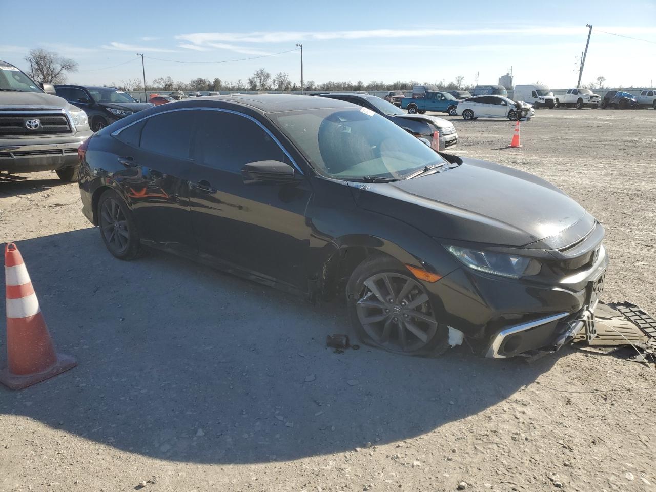 2019 Honda Civic - Image 4