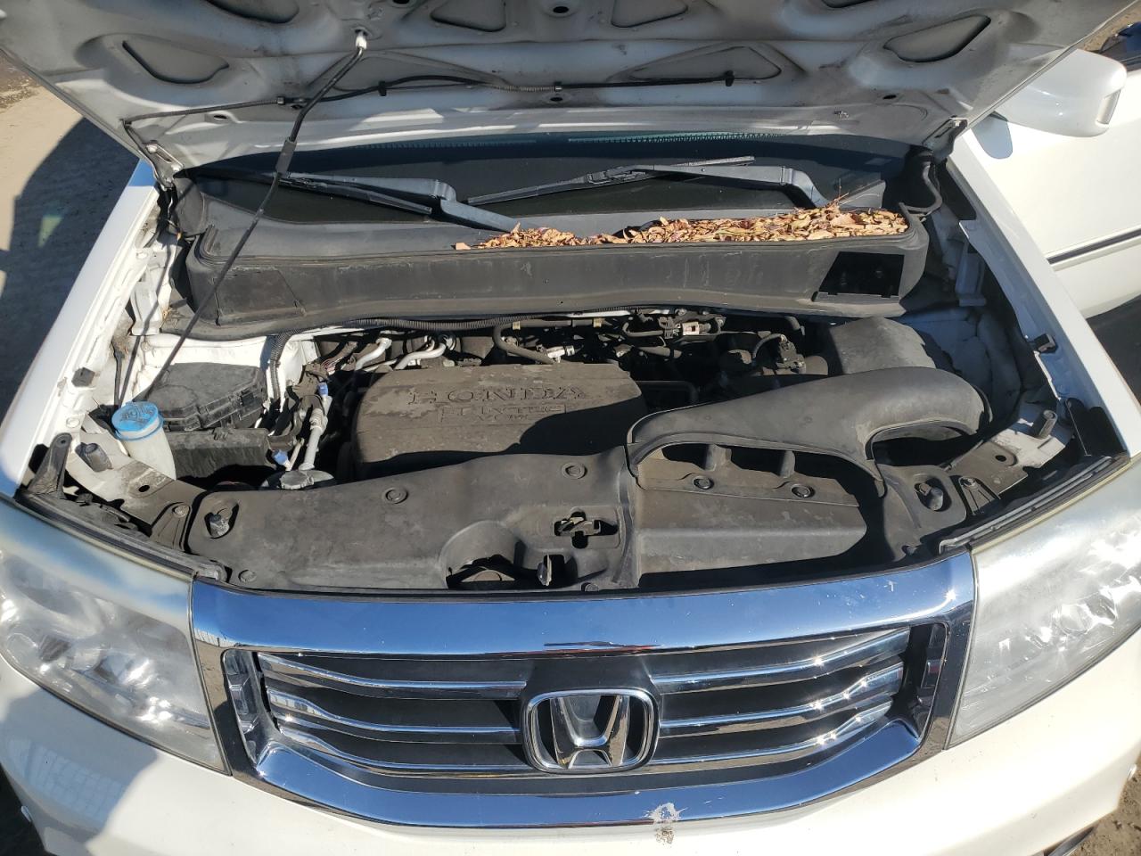 2014 Honda Pilot - Image 14