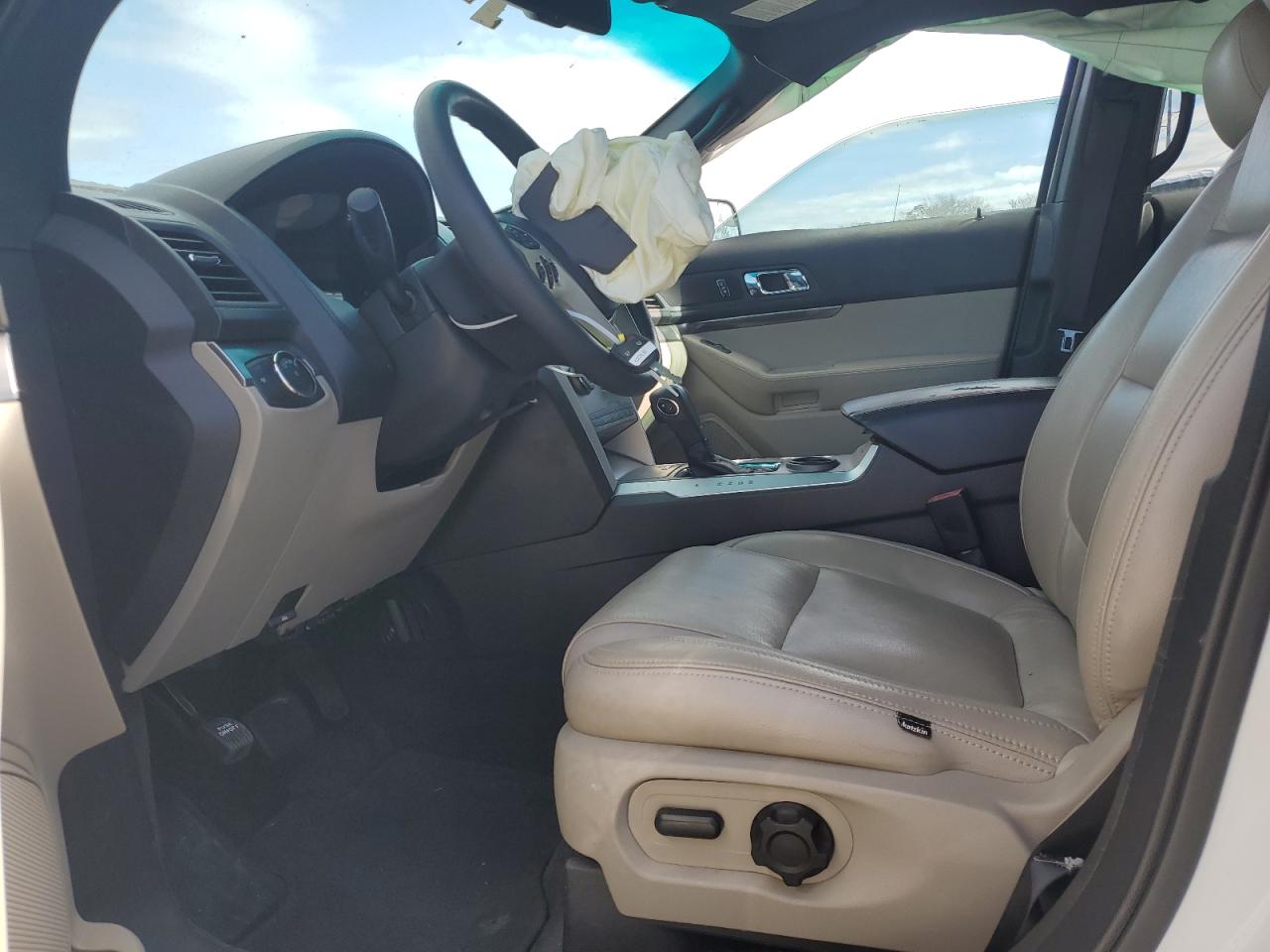 2014 Ford Explorer VIN: 1FM5K7B82EGB49533 Lot: 88070135