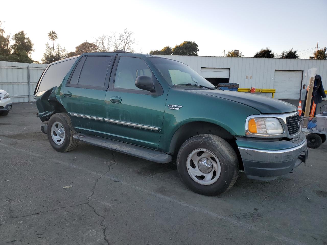 2000 Ford Expedition - Image 4