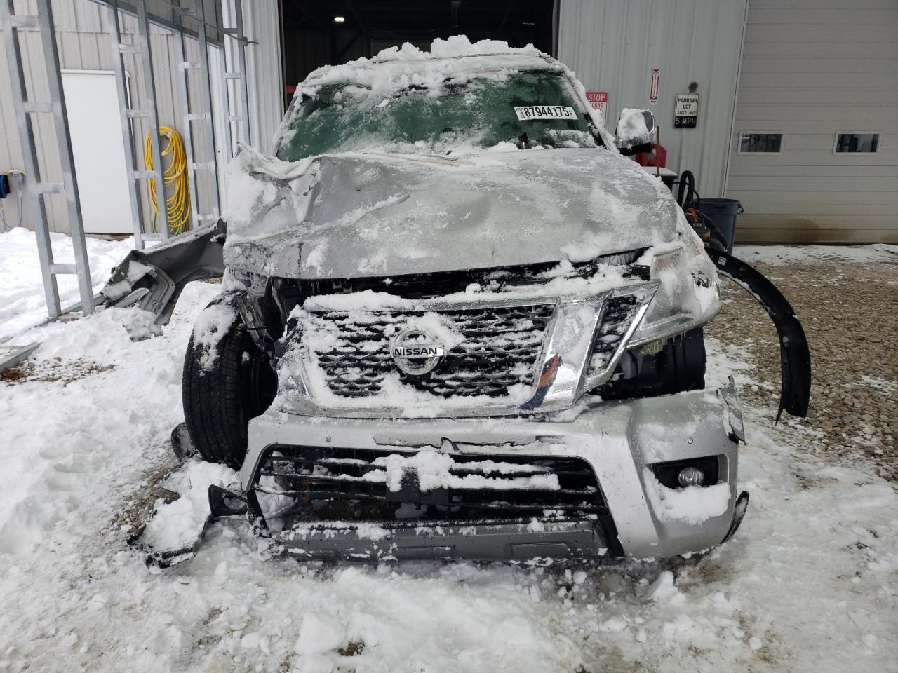 2020 Nissan Armada - Image 5