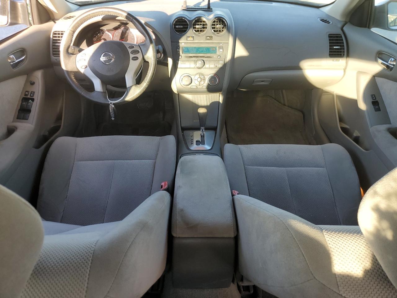 2007 Nissan Altima - Image 8