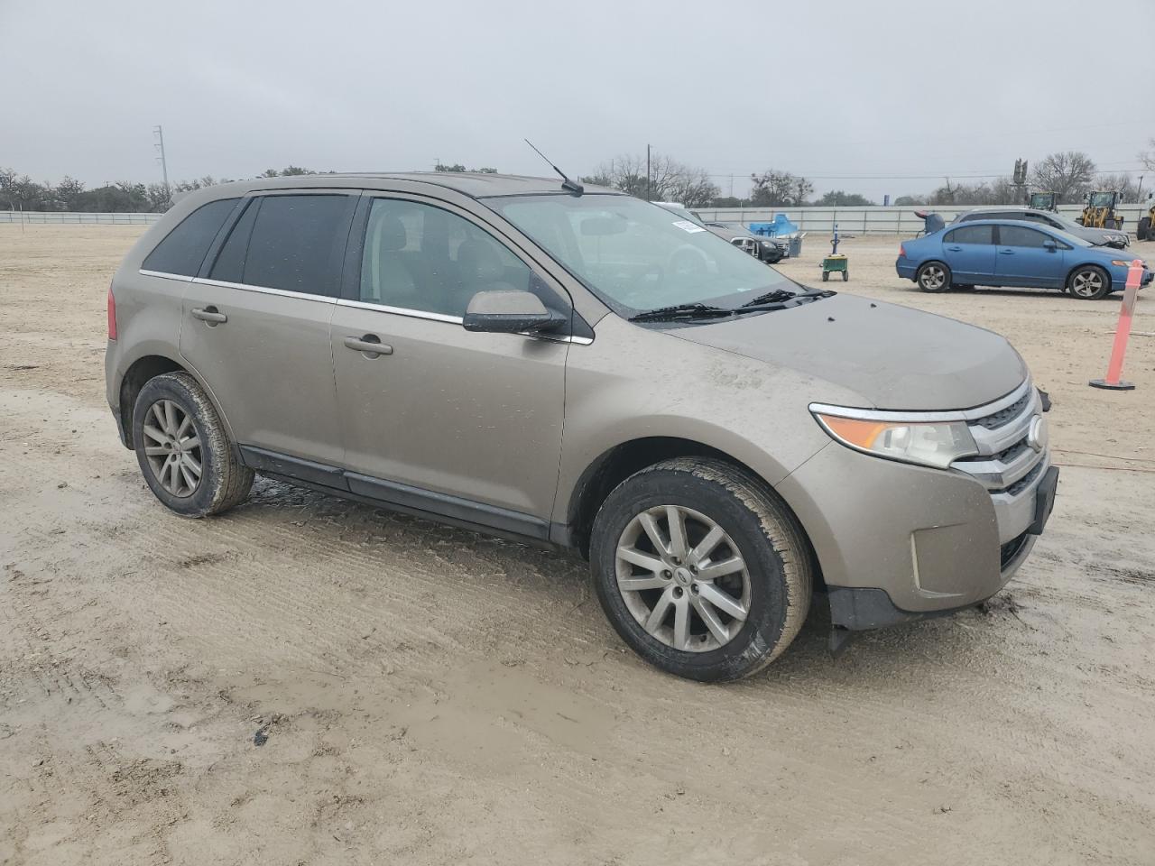 2013 Ford Edge - Image 4