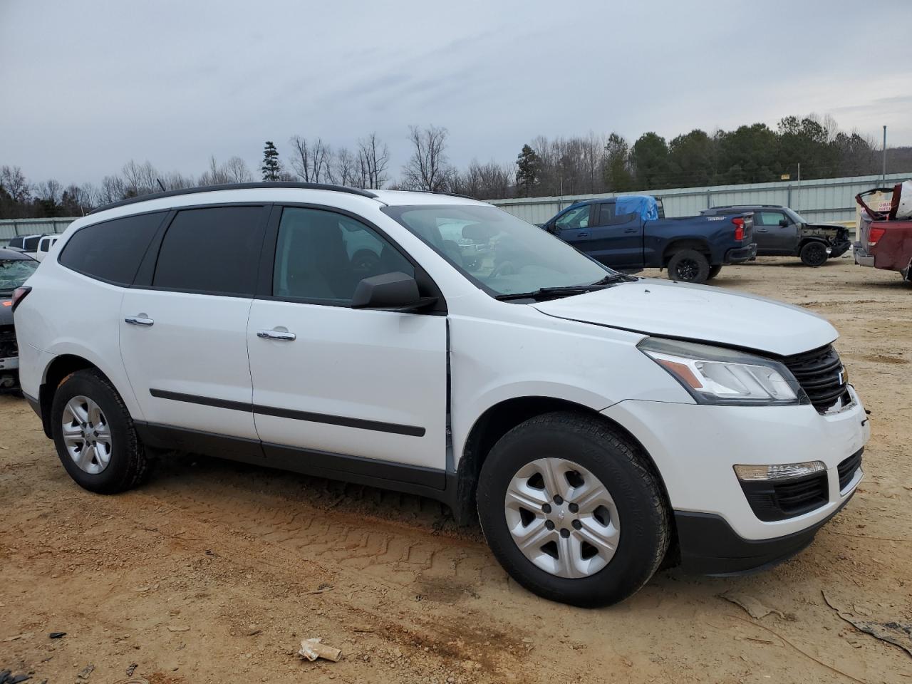 2017 Chevrolet Traverse - Image 4