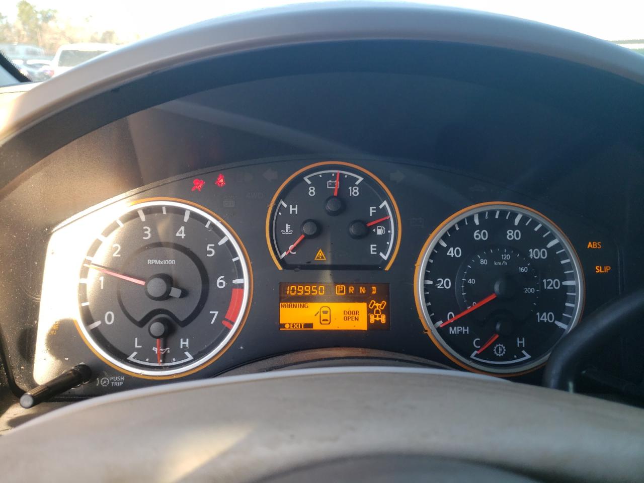 2008 Nissan Titan - Image 9