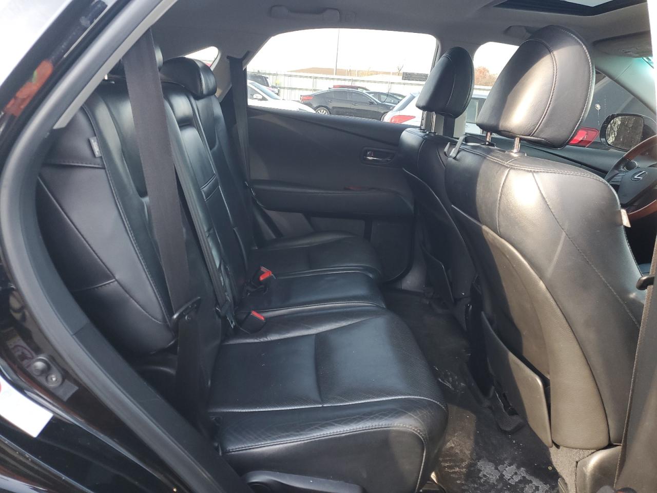 2010 Lexus RX - Image 11