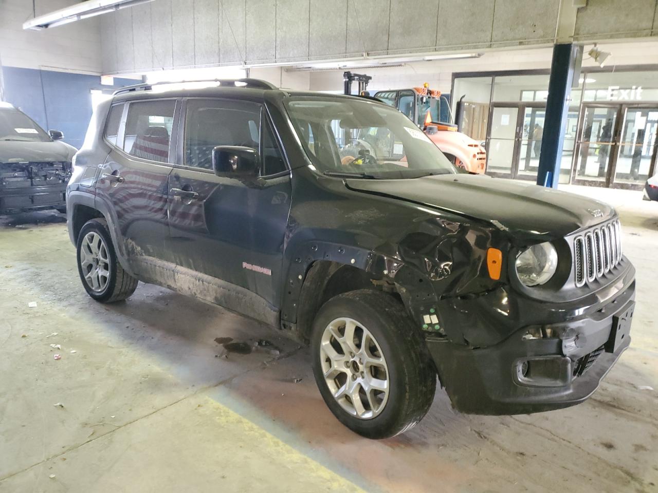 2017 Jeep Renegade - Image 4
