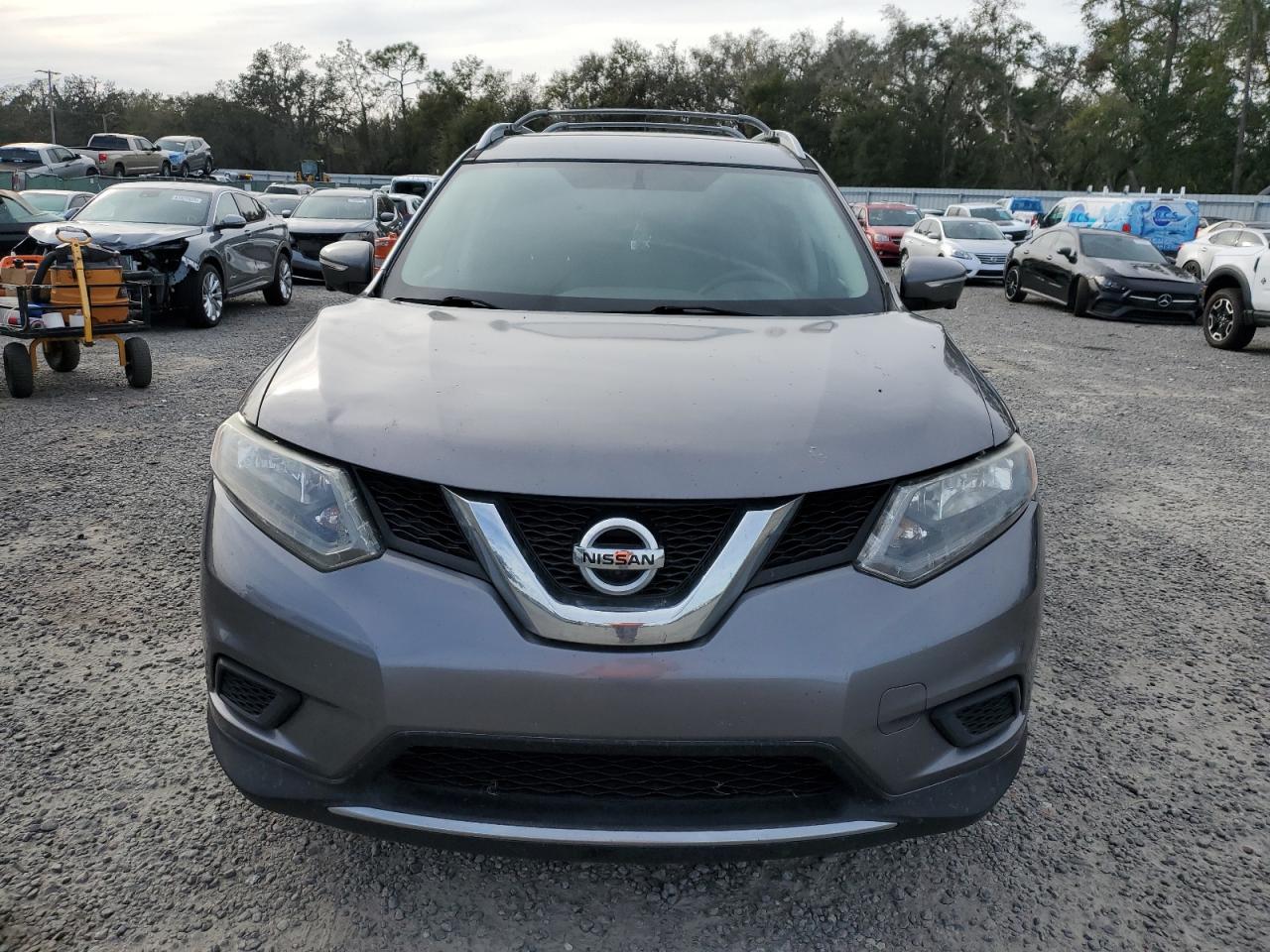2014 Nissan Rogue - Image 5