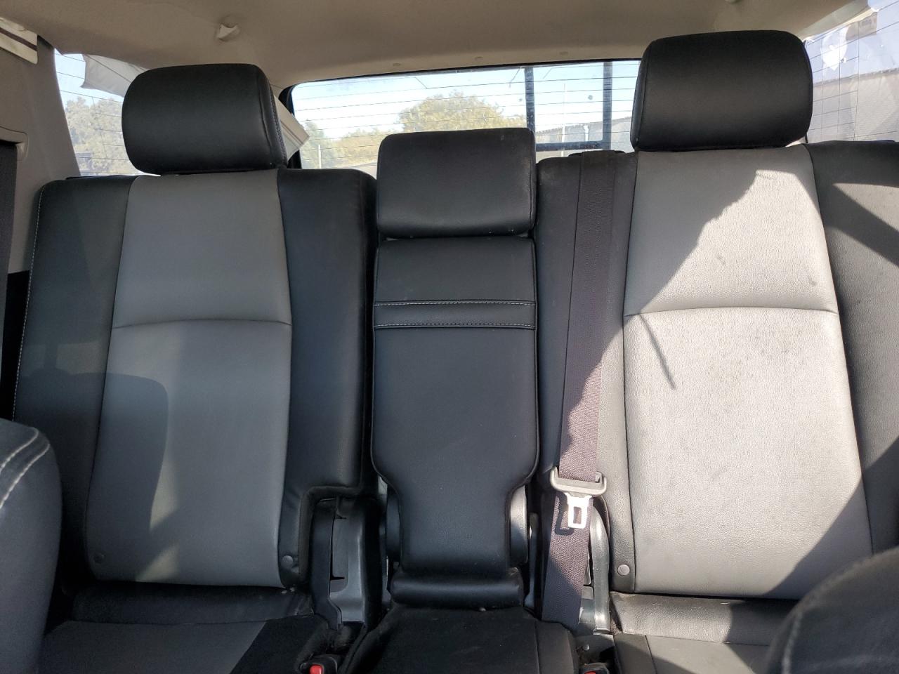 2021 Toyota 4Runner - Image 10
