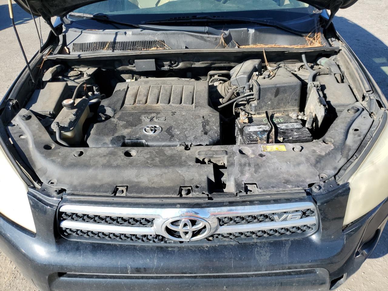 2008 Toyota RAV 4 - Image 12