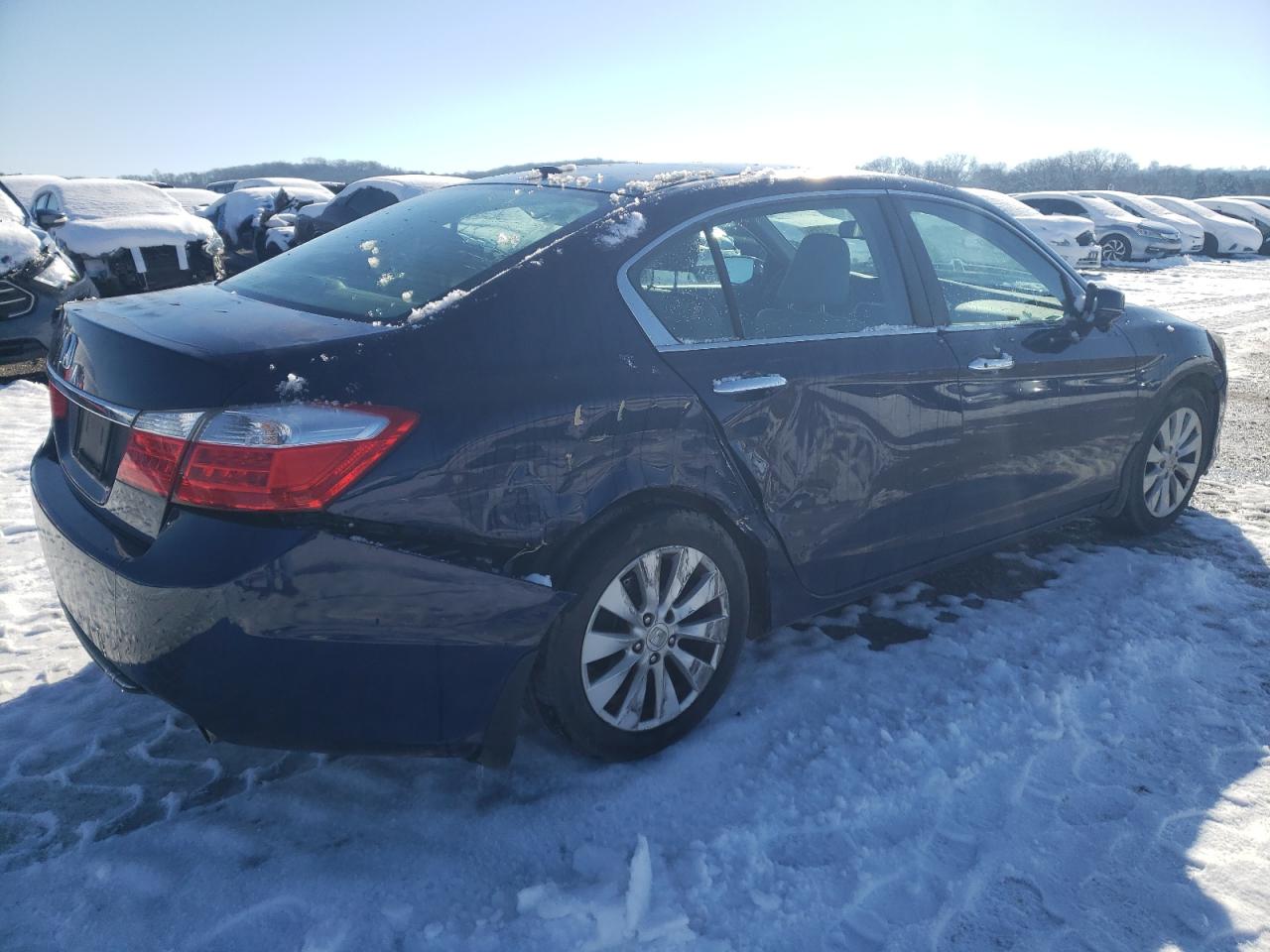 VIN 1HGCR2F8XFA088958 2015 HONDA ACCORD no.3