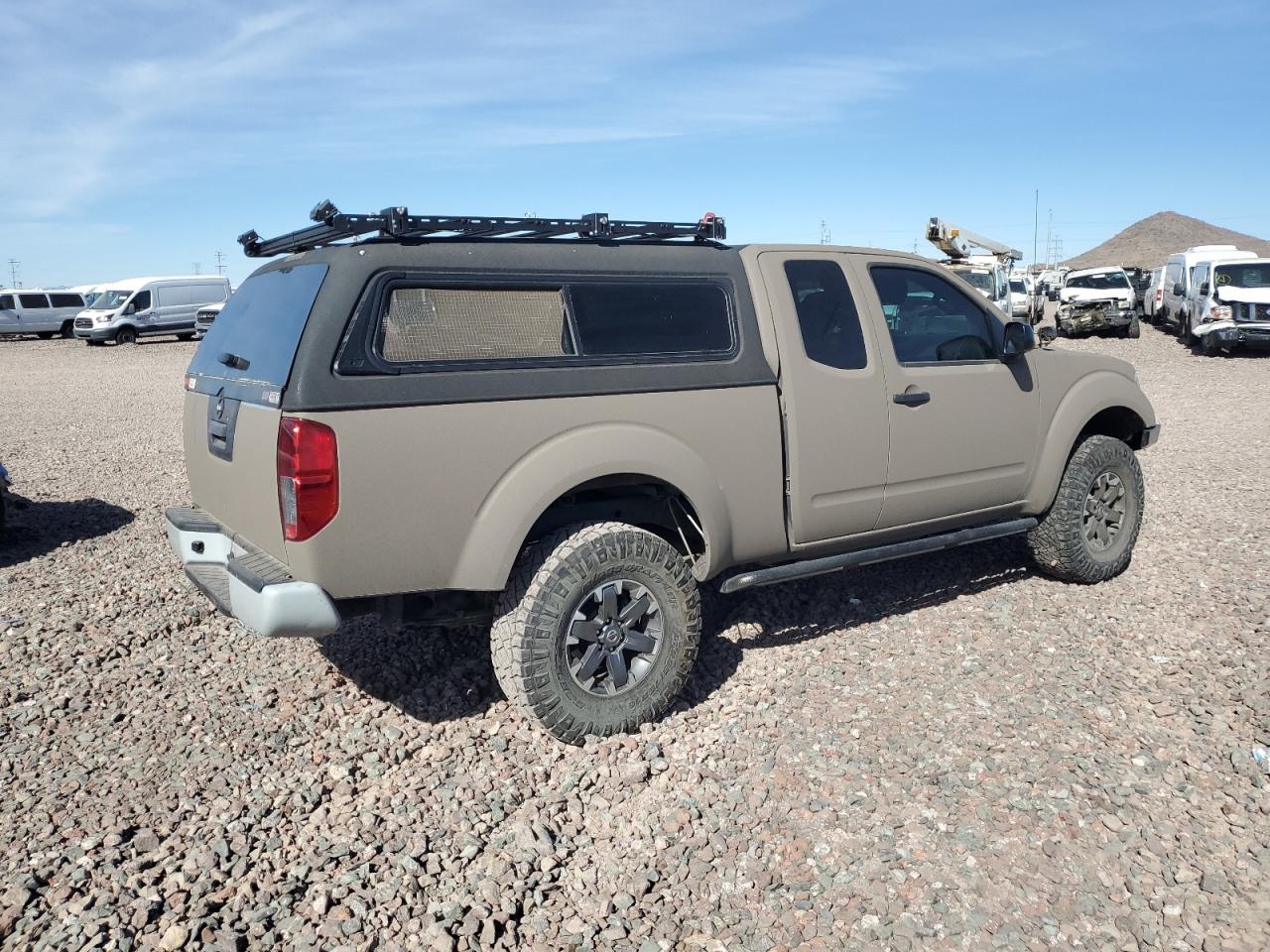 2020 Nissan Navara (Frontier) - Image 3