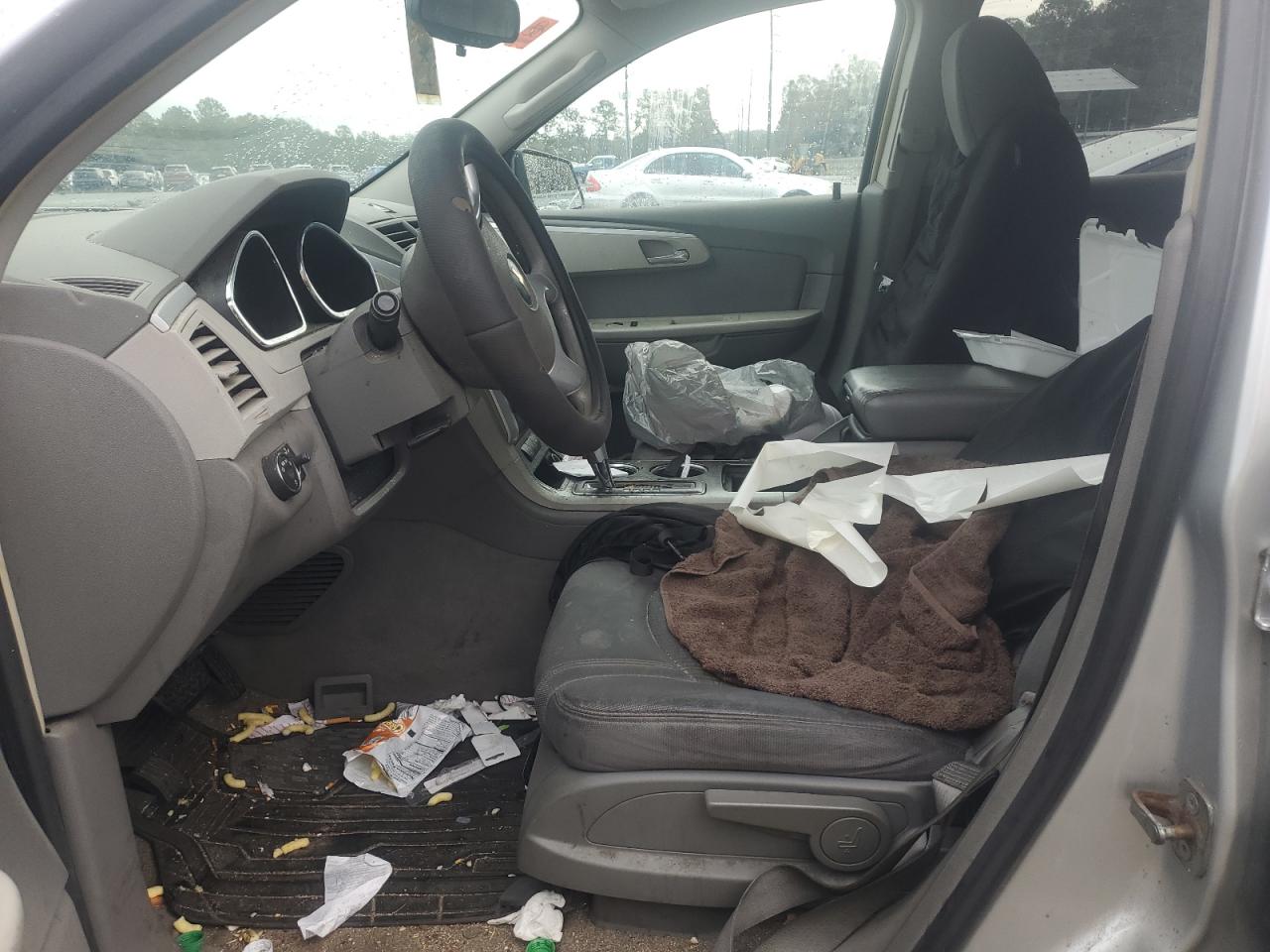 2009 Chevrolet Traverse - Image 7