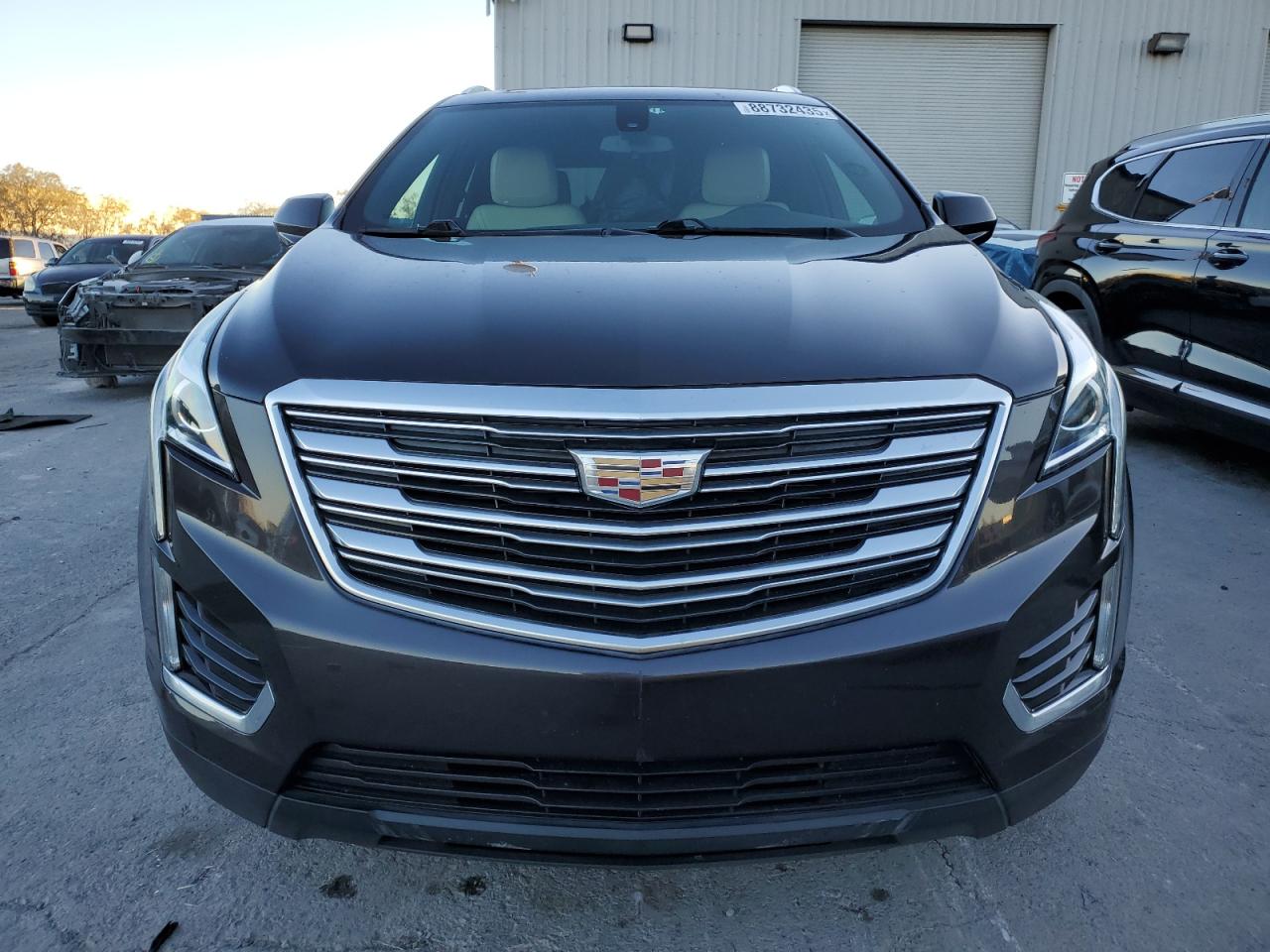 2018 Cadillac XT5 - Image 5