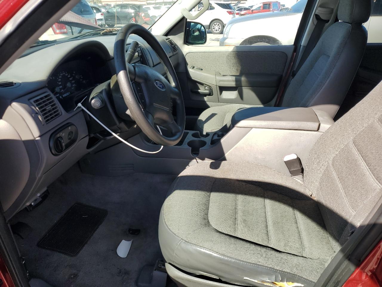 2004 Ford Explorer Xls VIN: 1FMZU62KX4ZA55601 Lot: 87297594