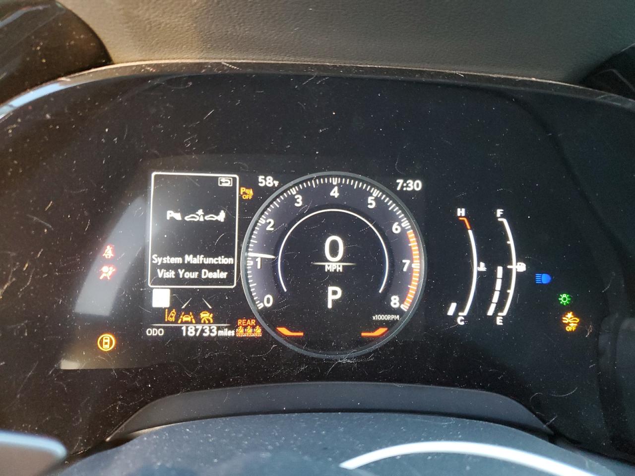 2024 Lexus RX - Image 9