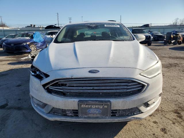 Sedans FORD FUSION 2017 Biały