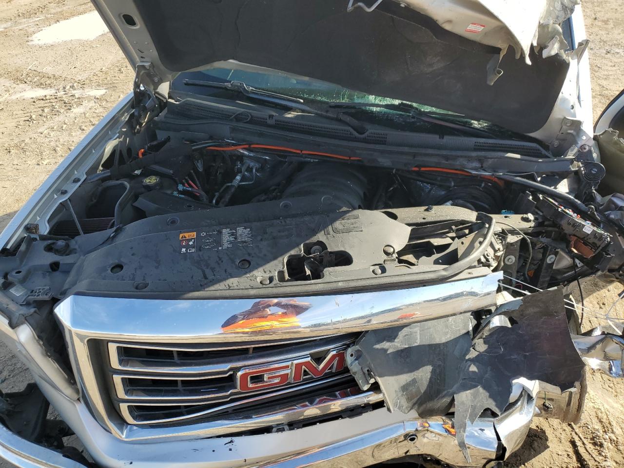 2015 GMC Sierra - Image 11