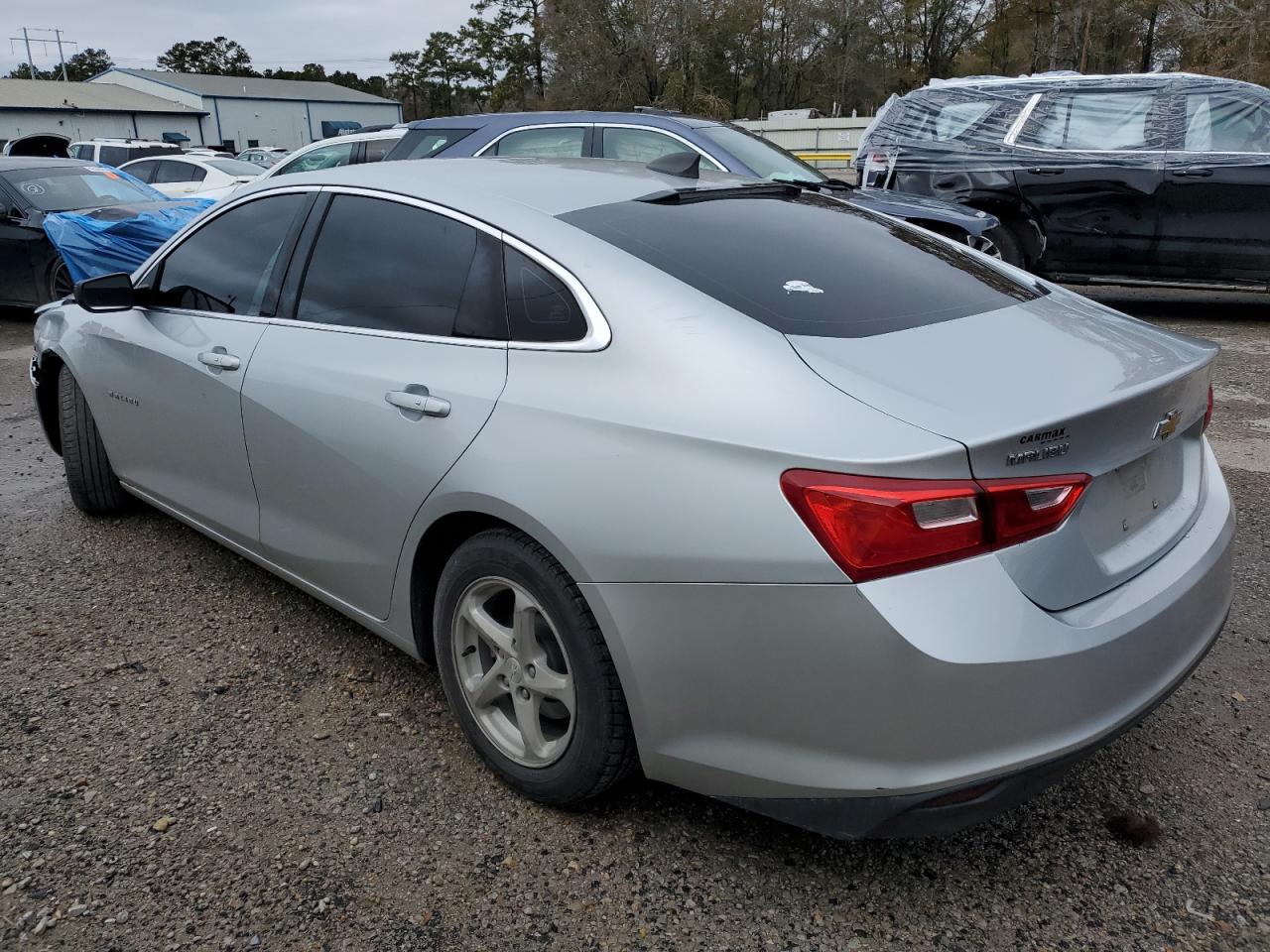 2016 Chevrolet Malibu - Image 2