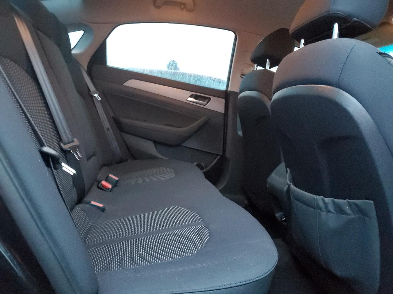 2018 Hyundai Sonata - Image 10