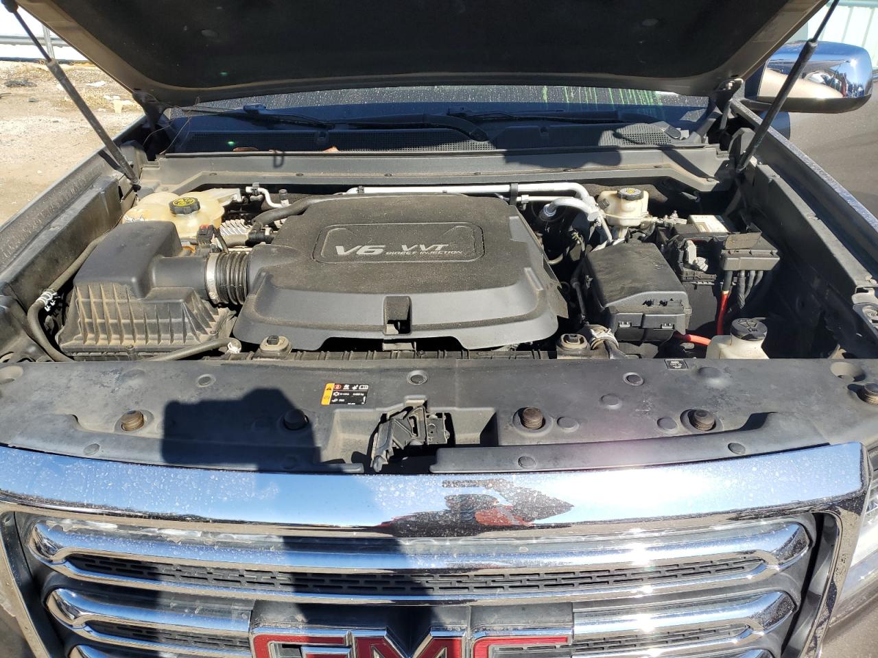 2015 GMC Canyon - Image 11