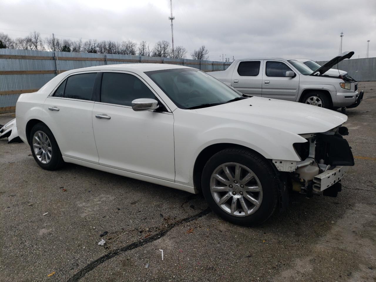 2011 Chrysler 300 - Image 4