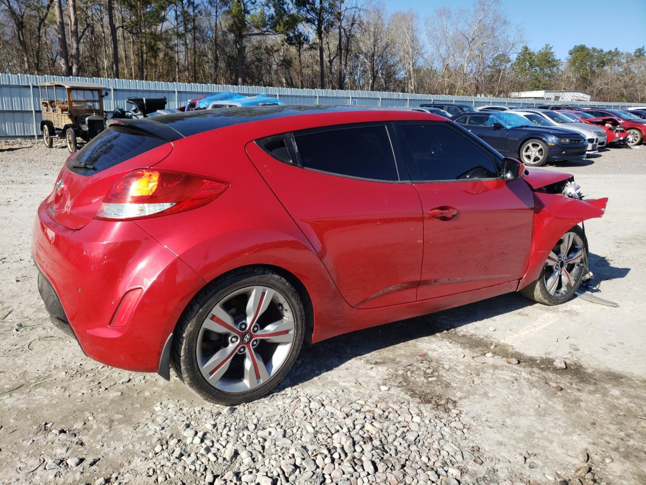 2013 Hyundai Veloster - Image 3