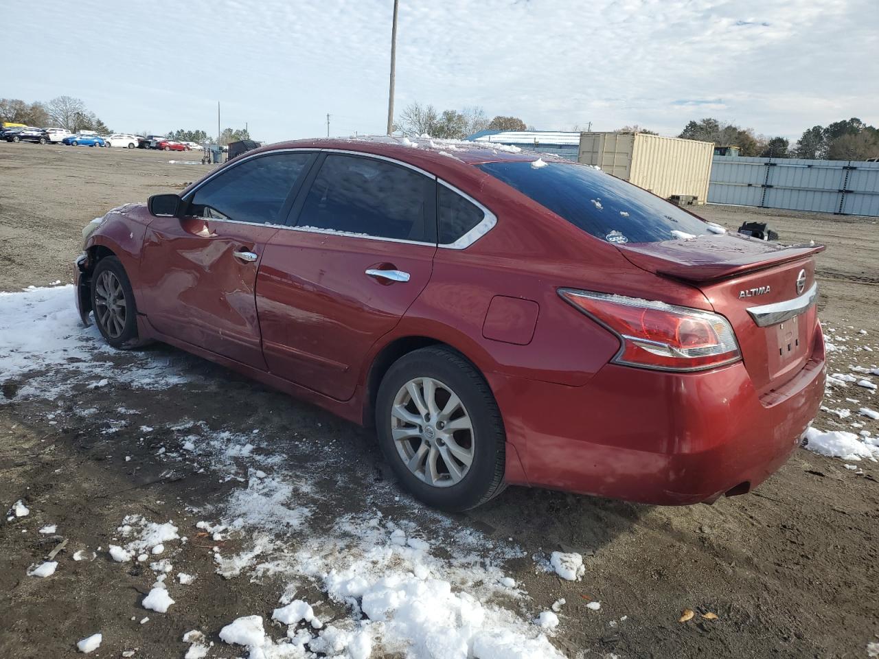 2015 Nissan Altima - Image 2