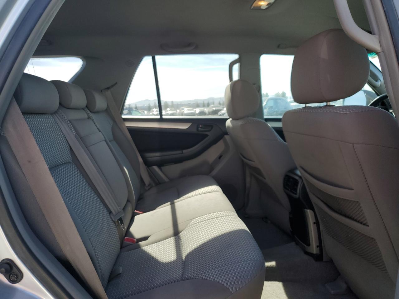 2007 Toyota 4Runner - Image 11