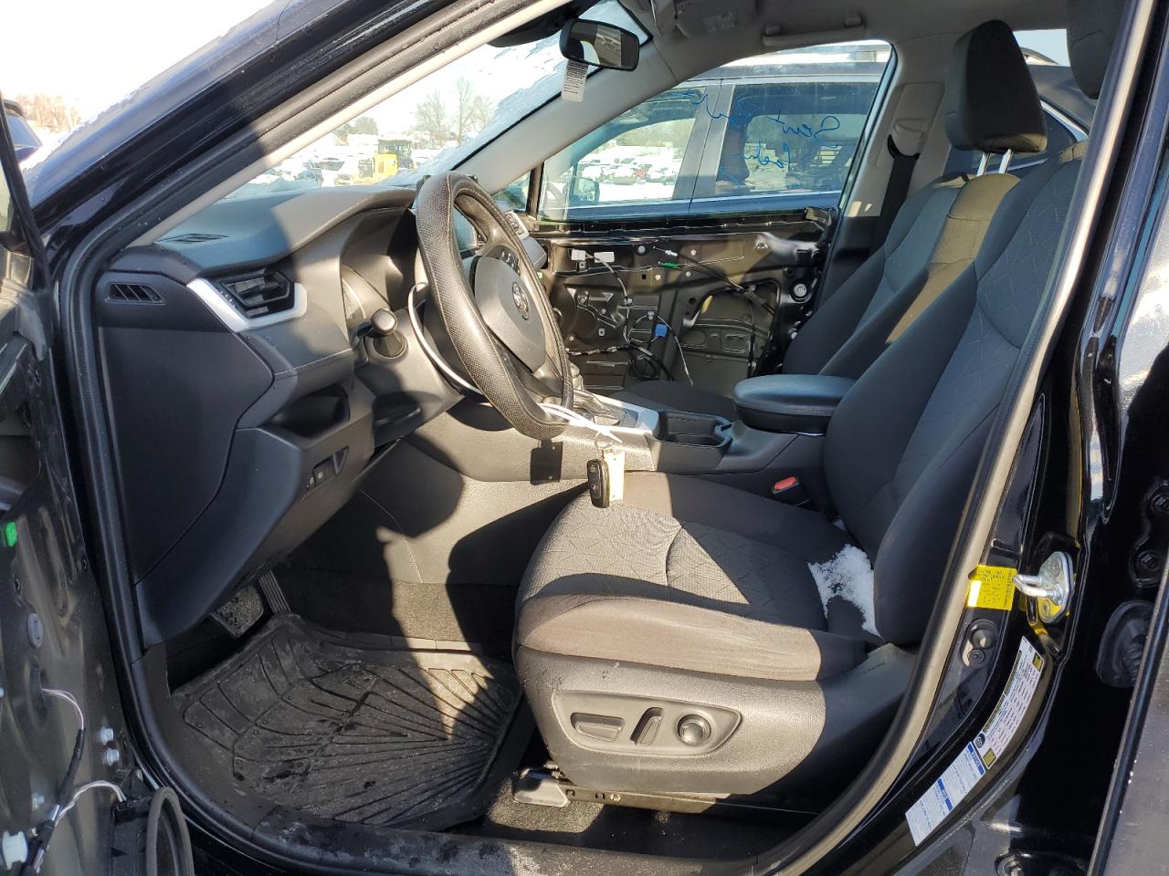 2020 Toyota RAV 4 - Image 7