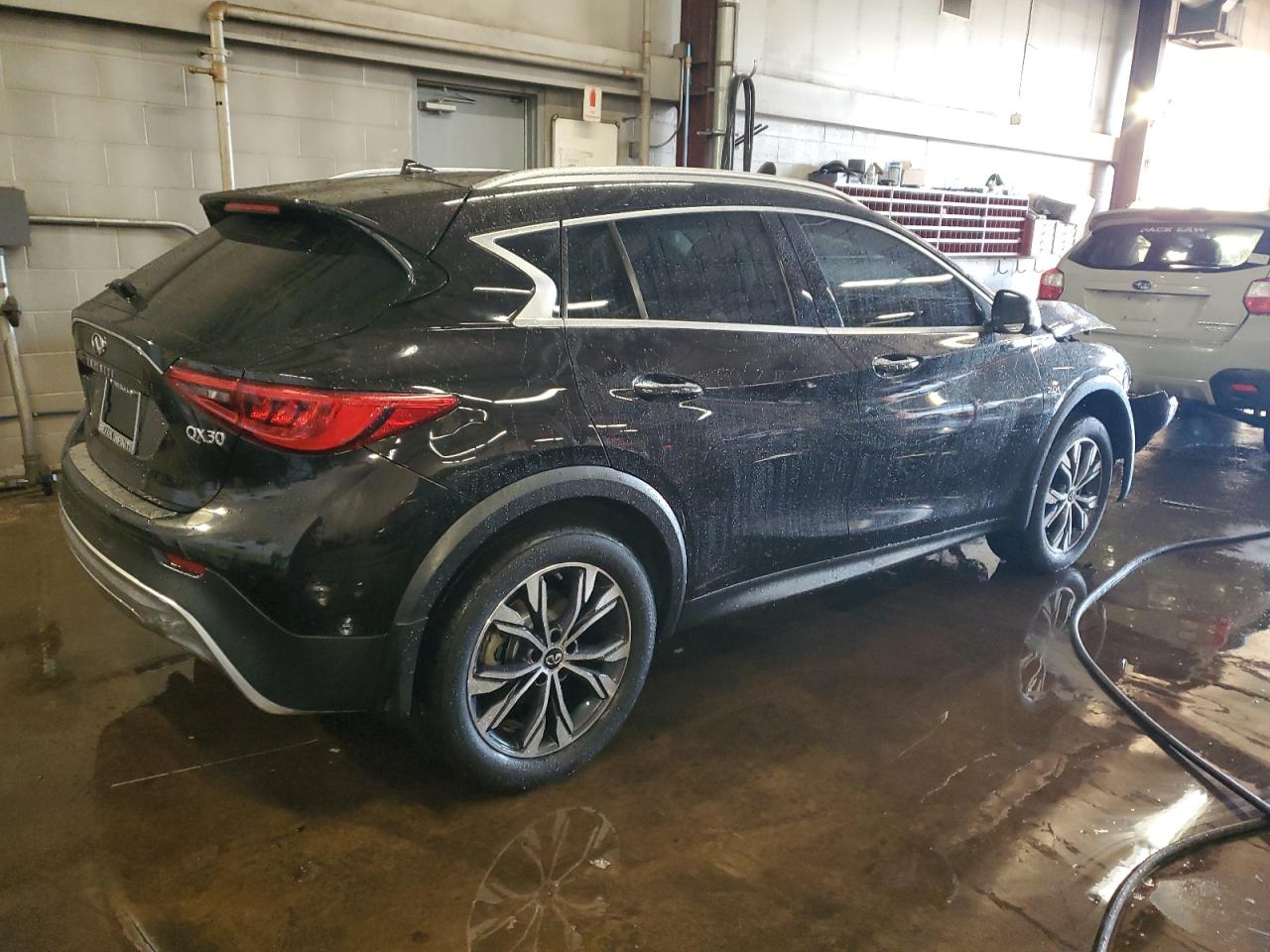 2019 Infiniti QX30 - Image 3