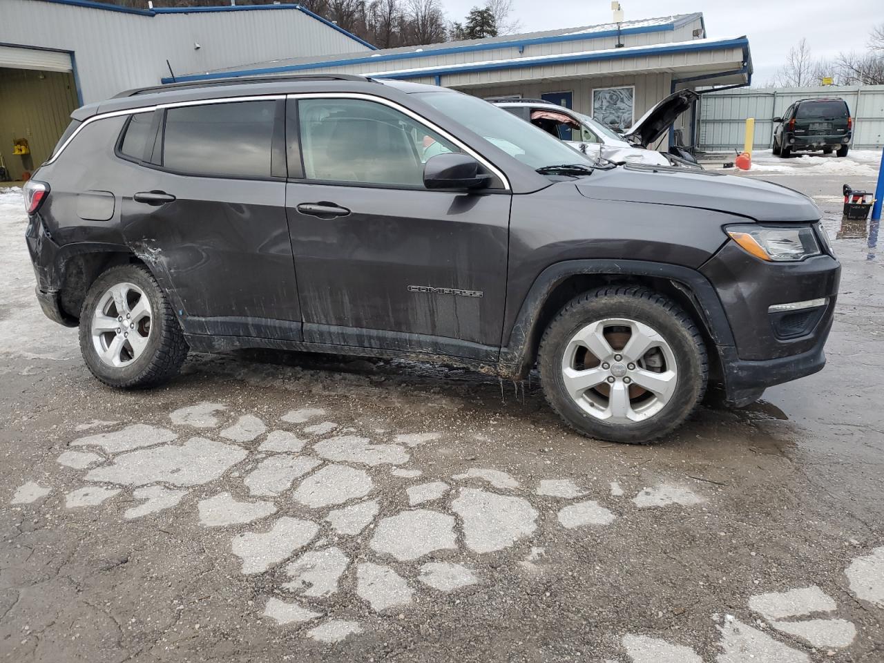 2020 Jeep Compass - Image 4