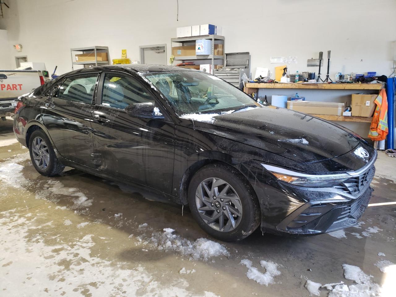 2024 Hyundai Elantra - Image 4