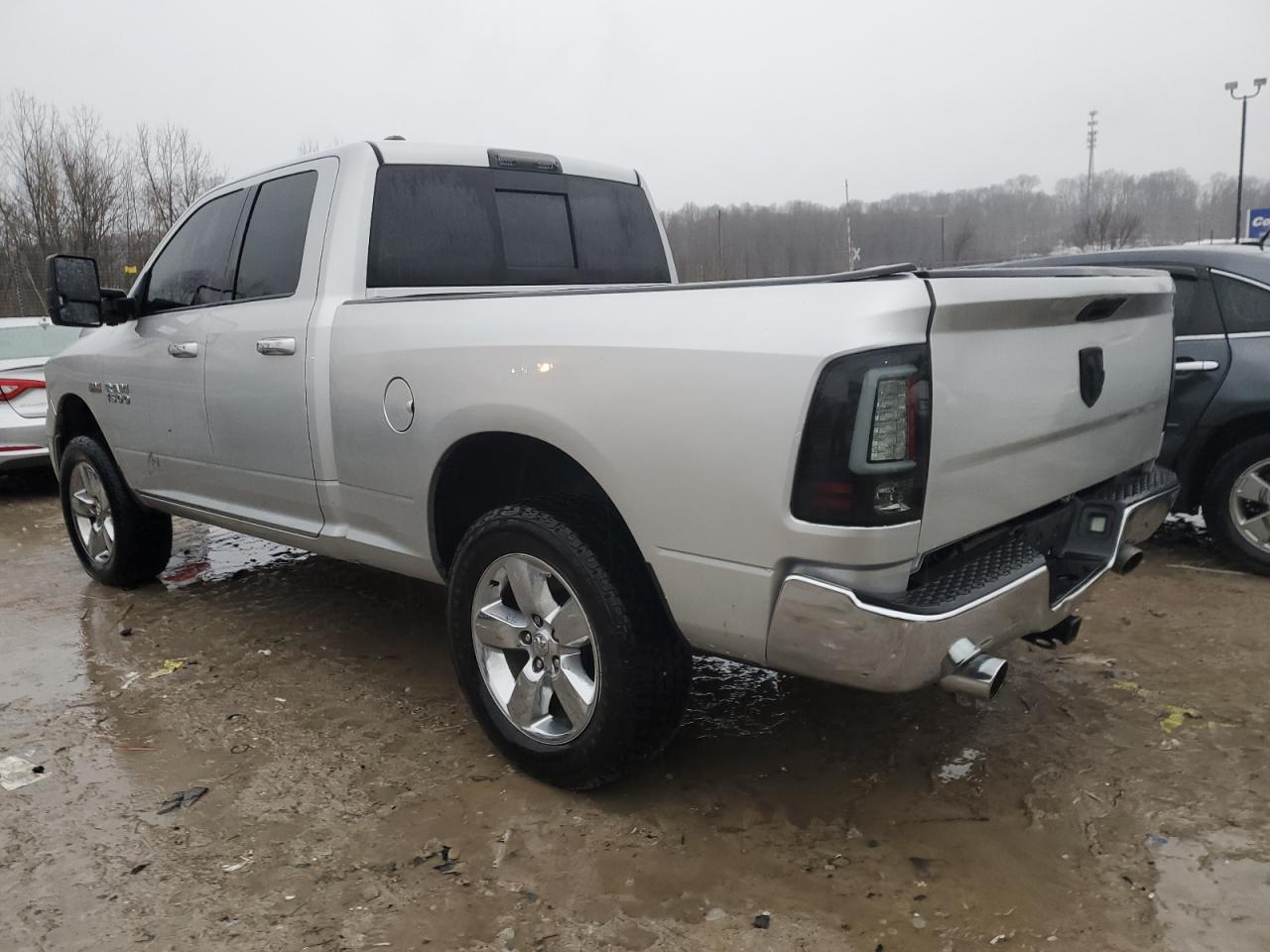 2015 RAM 1500 - Image 2